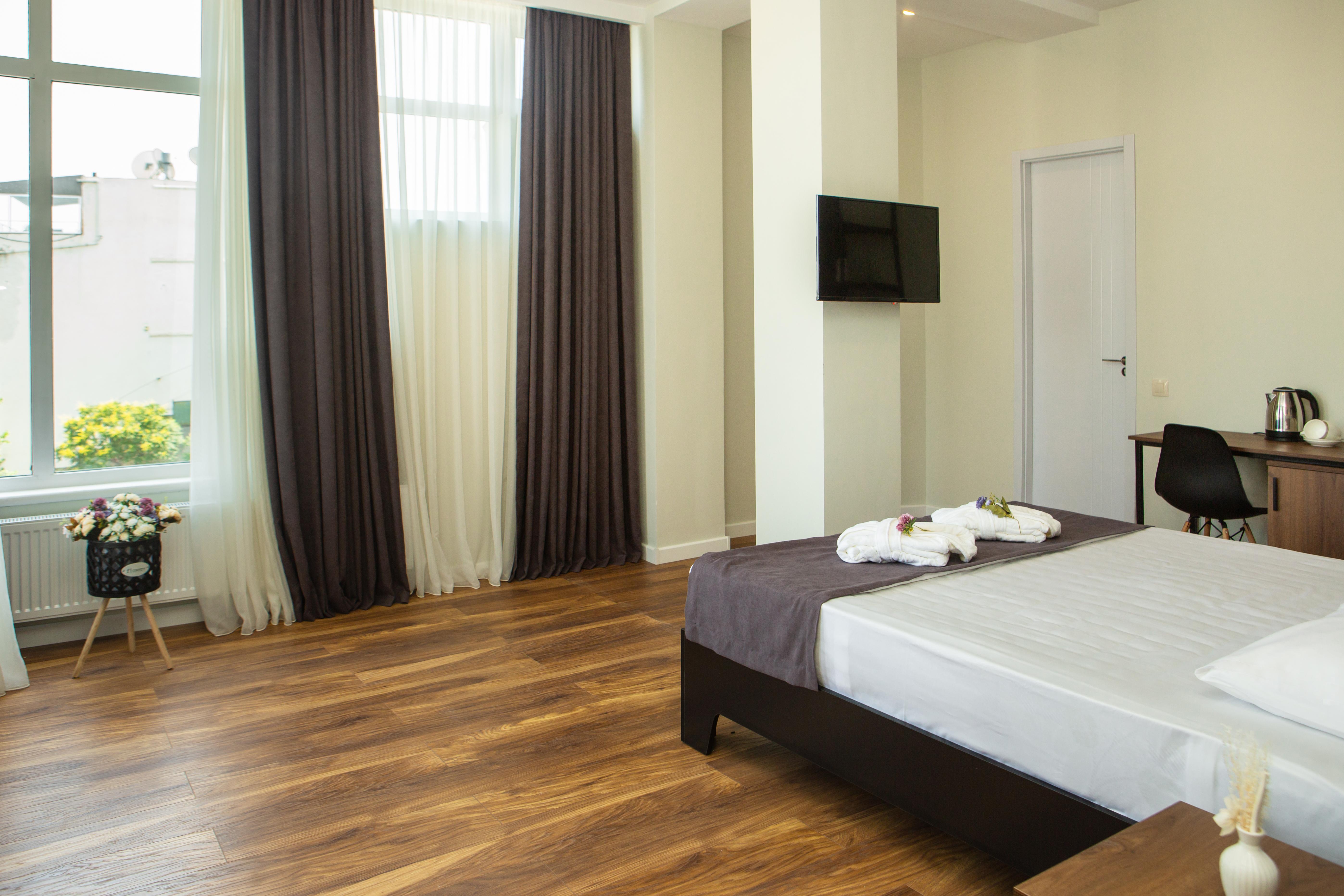 Vista Hotel Tbilisi Zewnętrze zdjęcie