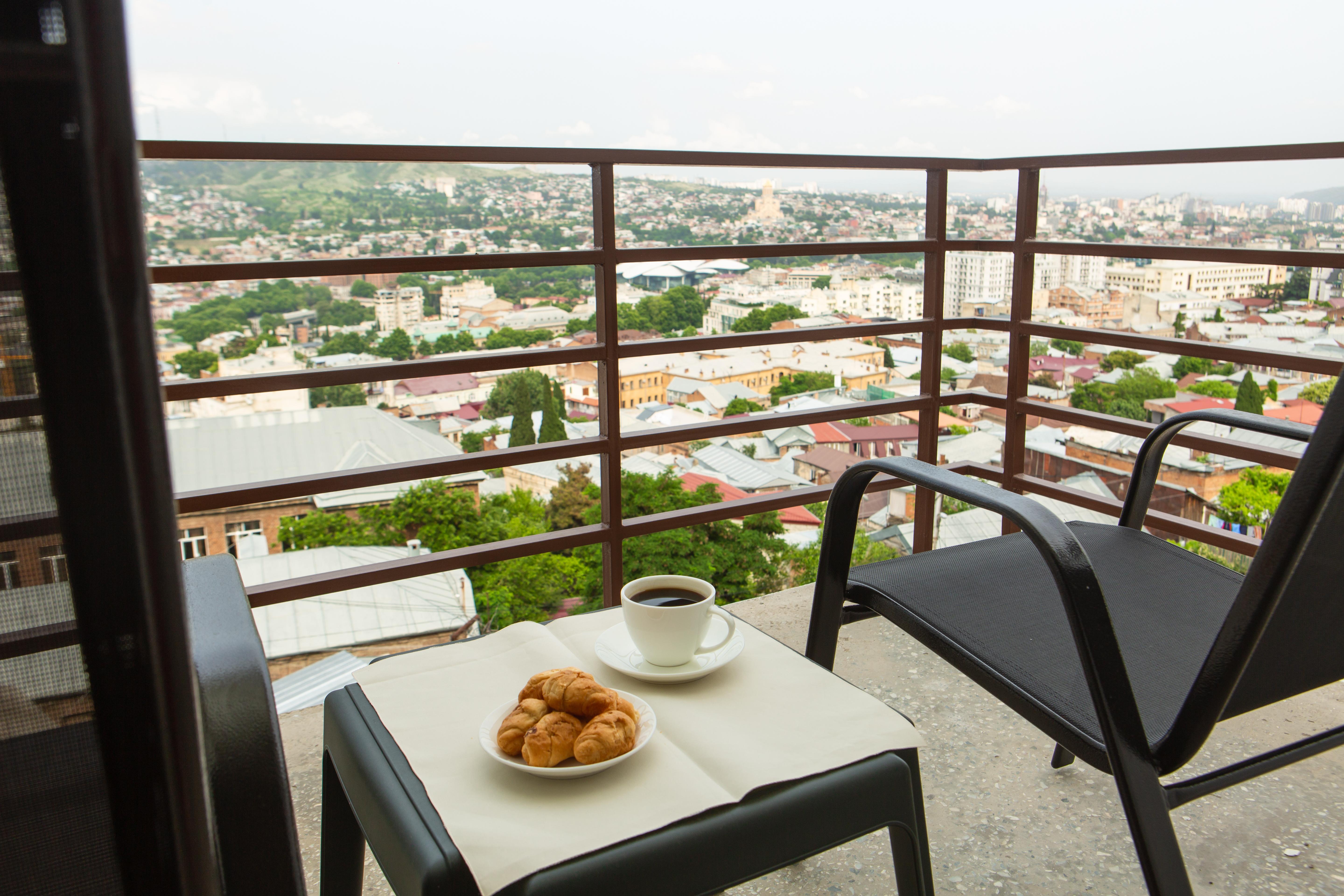 Vista Hotel Tbilisi Zewnętrze zdjęcie