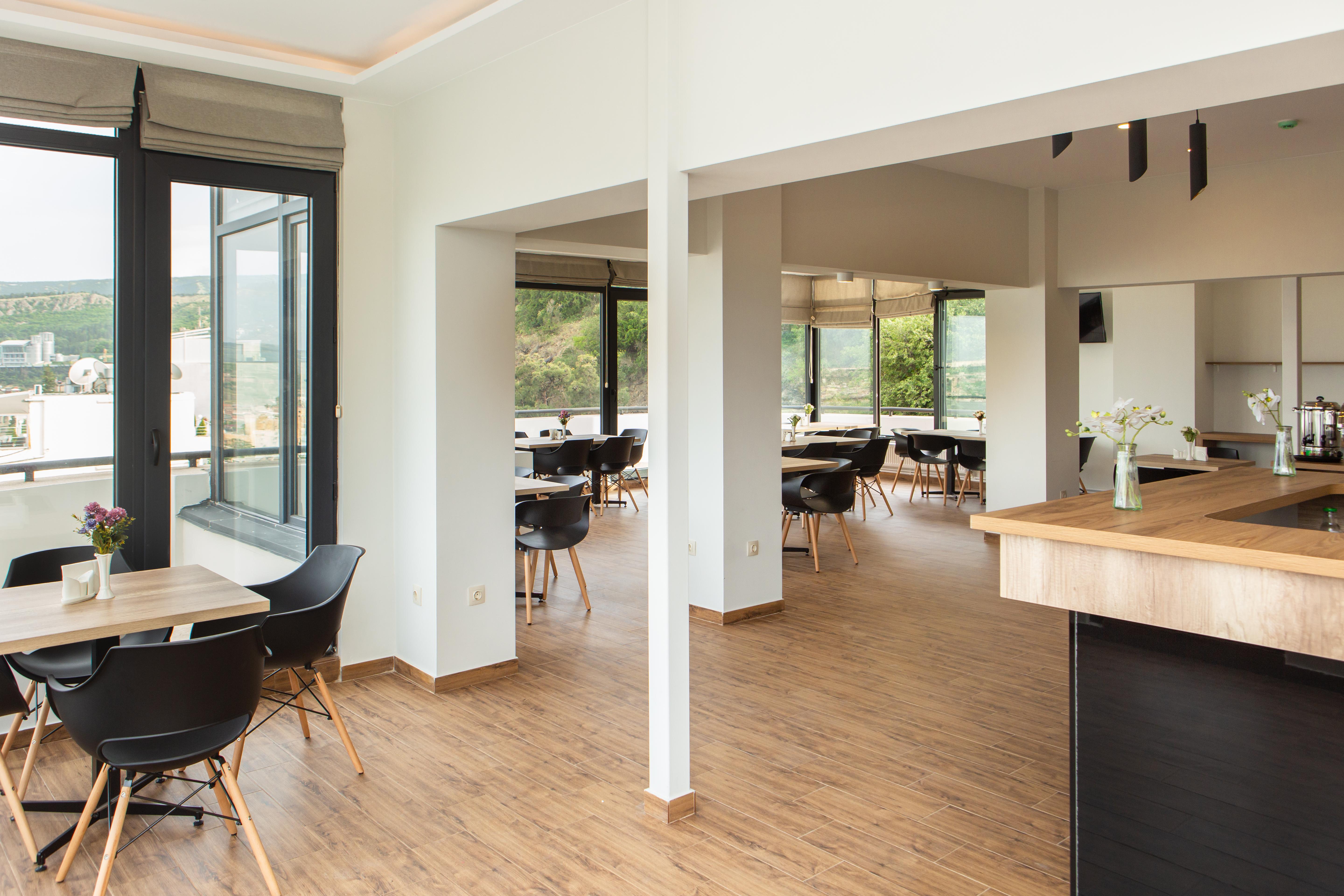 Vista Hotel Tbilisi Zewnętrze zdjęcie