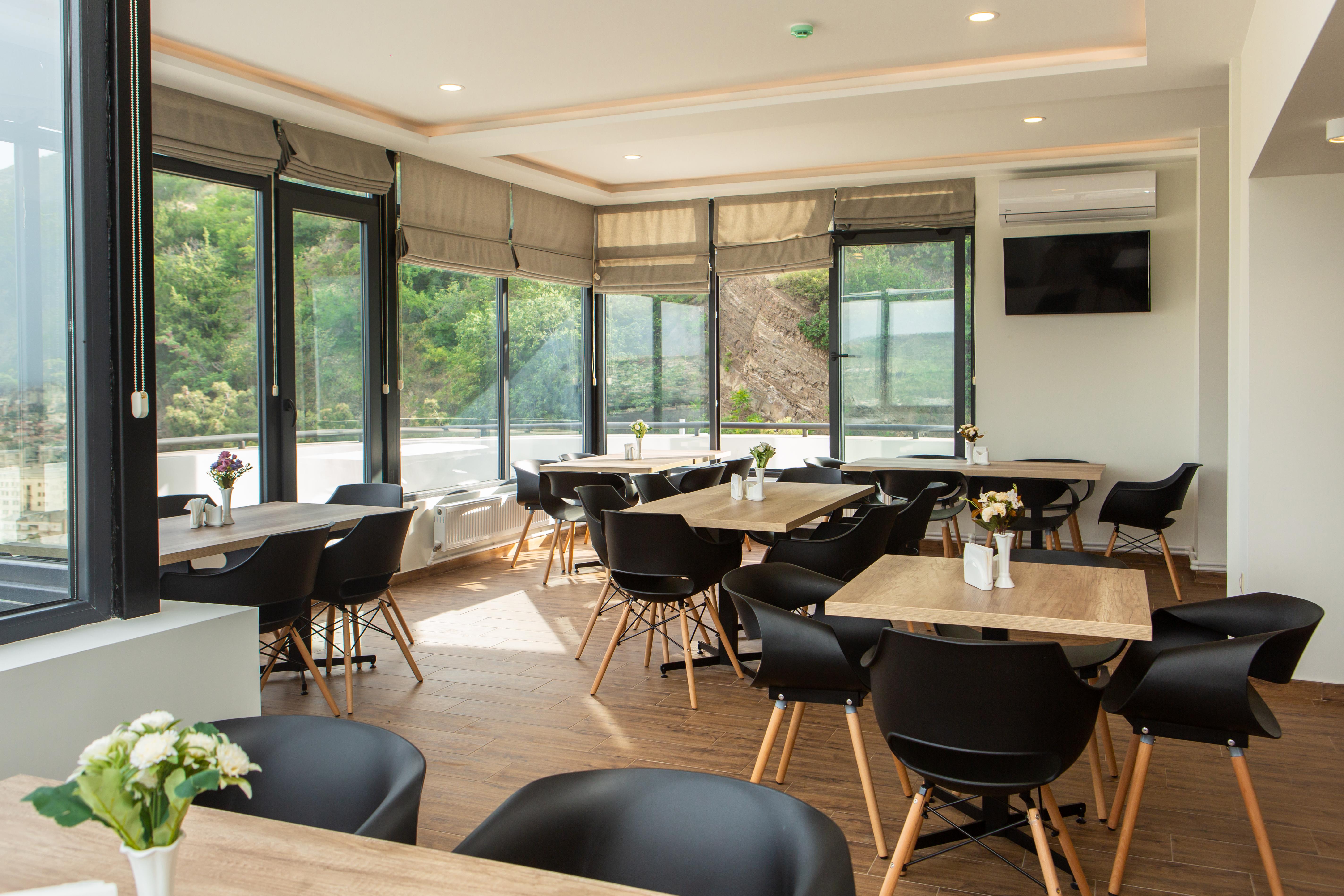 Vista Hotel Tbilisi Zewnętrze zdjęcie