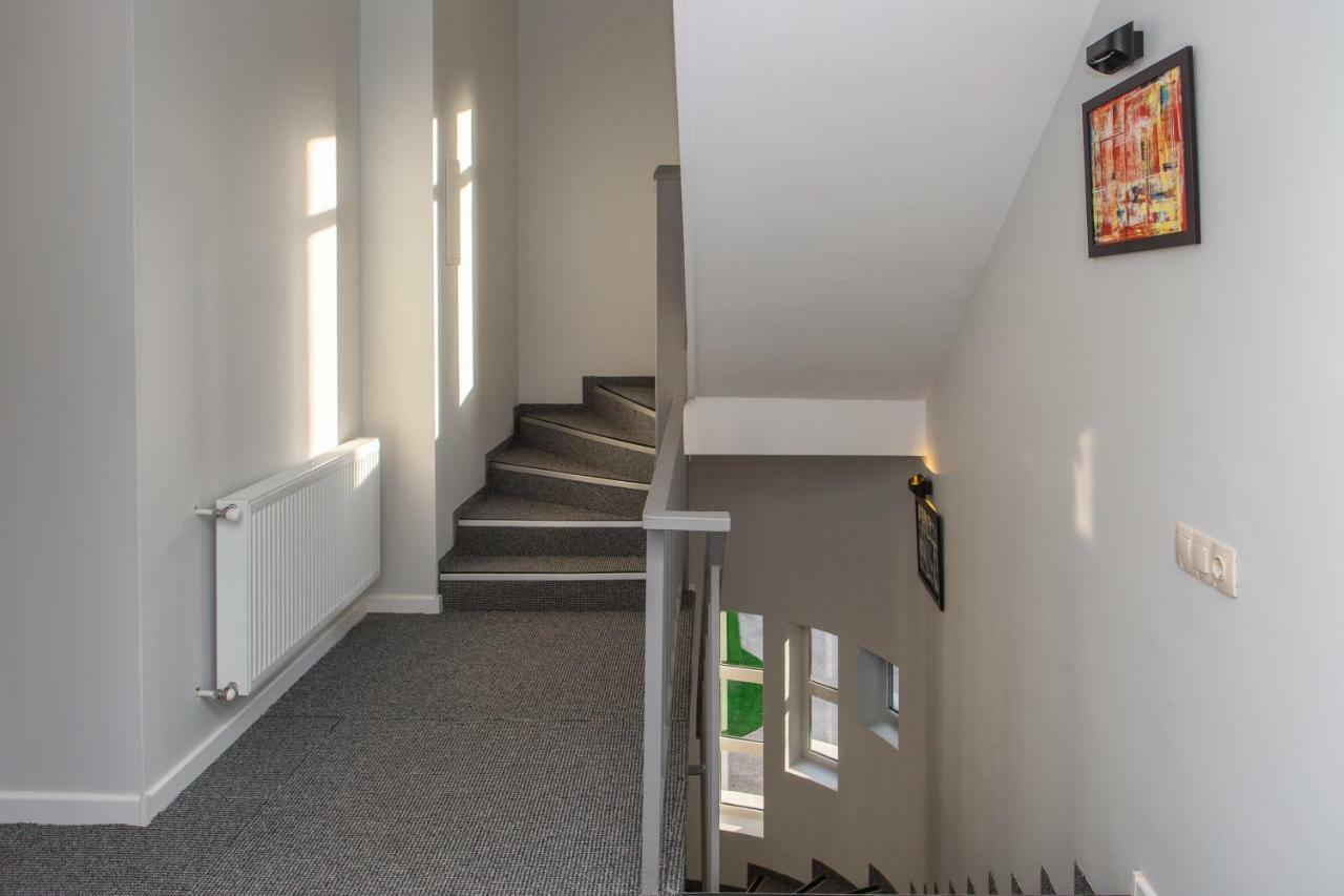 Vista Hotel Tbilisi Zewnętrze zdjęcie